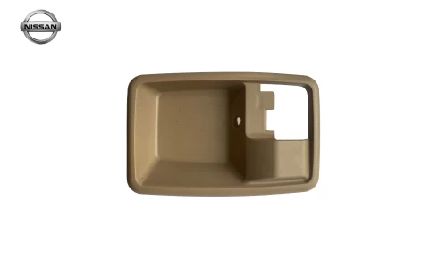 قاب دستگیره درب باز کن جلو چپ نیسان شوکا